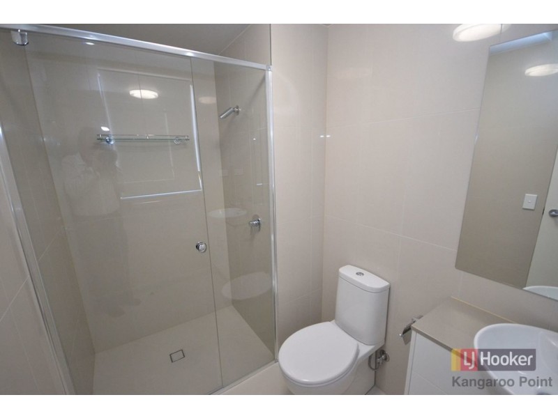 8/450 Main Street, Kangaroo Point QLD 4169