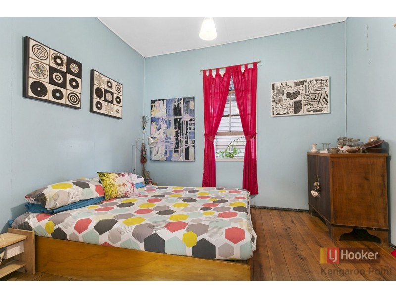 19 Thomas Street, Kangaroo Point QLD 4169