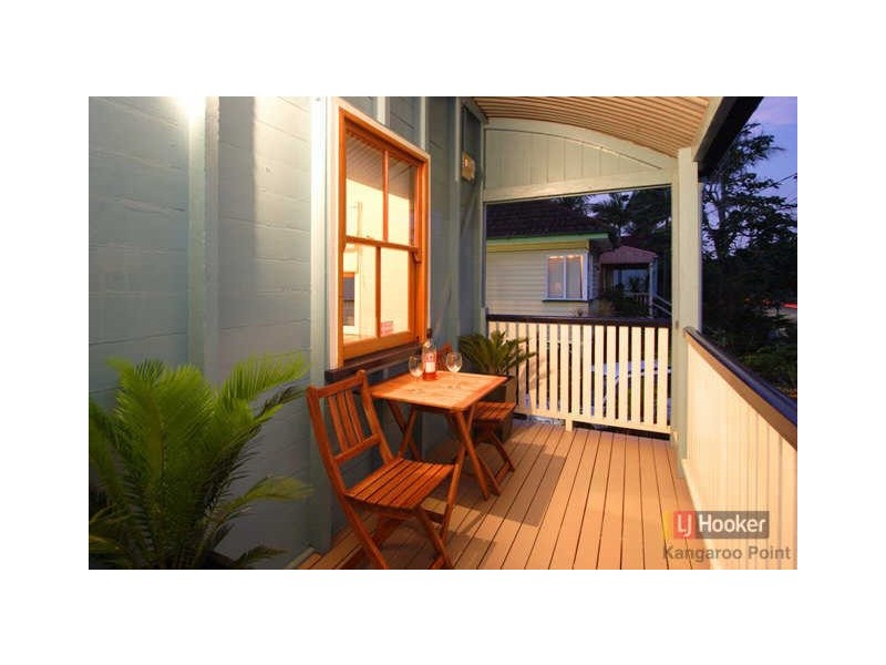 10 Geelong Street, East Brisbane QLD 4169