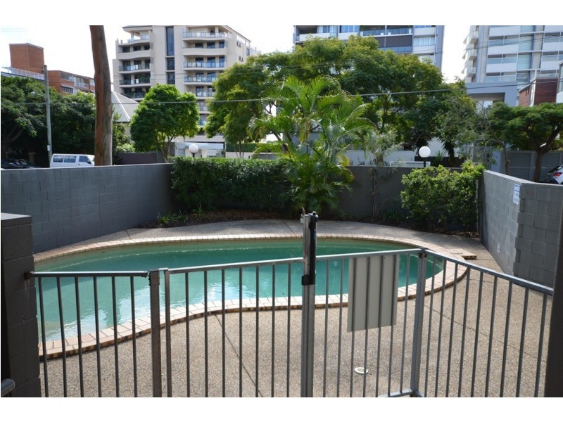 4/75 Thorn Street, Kangaroo Point QLD 4169