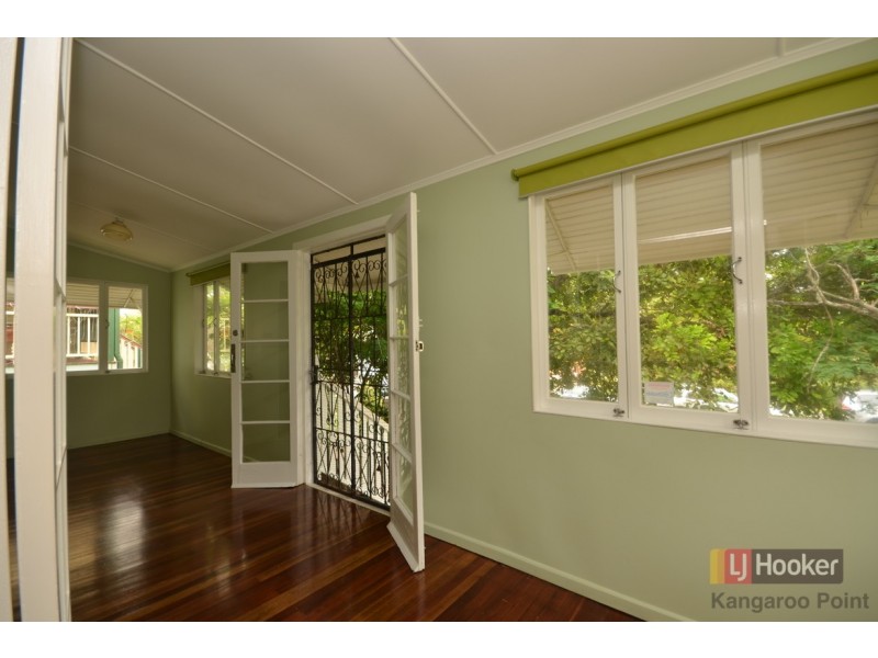 22 Geelong Street, East Brisbane QLD 4169