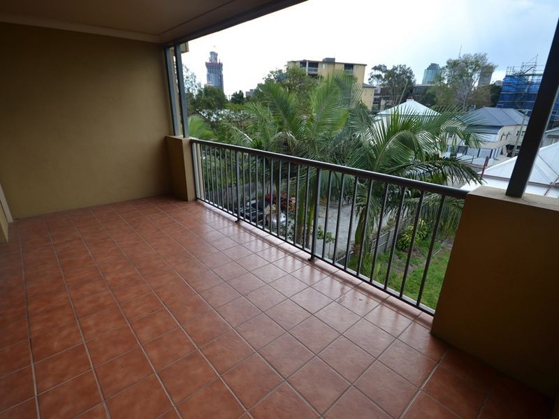 7/29 Bell Street, Kangaroo Point QLD 4169