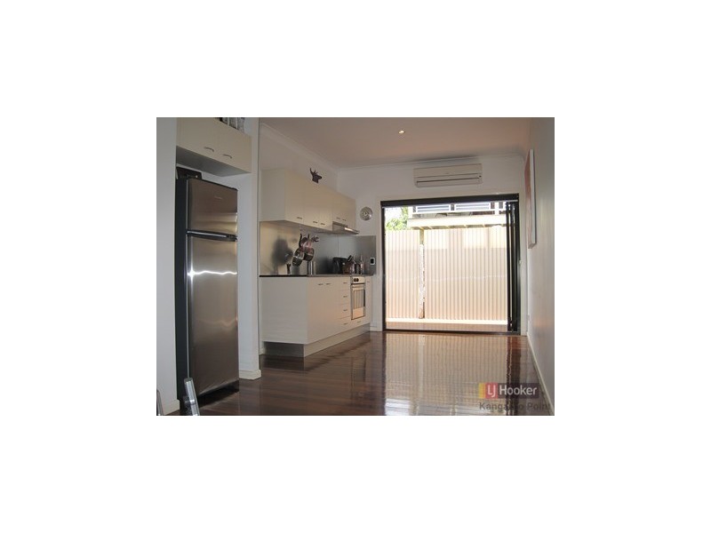 4/74 Rawlins Street, Kangaroo Point QLD 4169