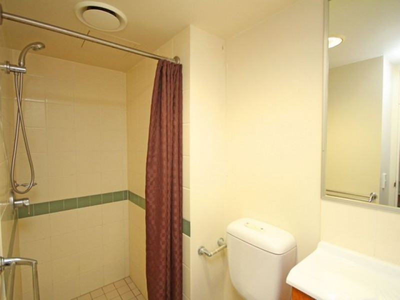 613/188 Shafston Avenue, Kangaroo Point QLD 4169