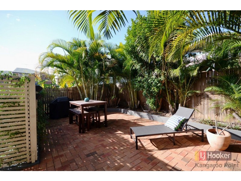 3/15 Eskgrove Street, East Brisbane QLD 4169