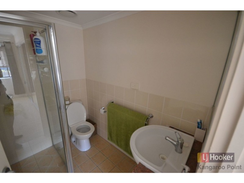 3/15 Eskgrove Street, East Brisbane QLD 4169