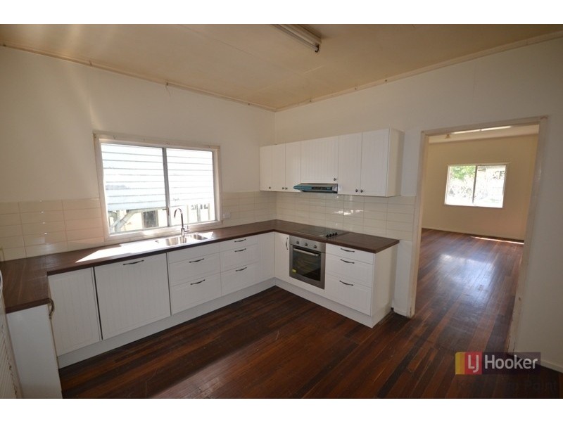 36 Lancelot Street, Tennyson QLD 4105