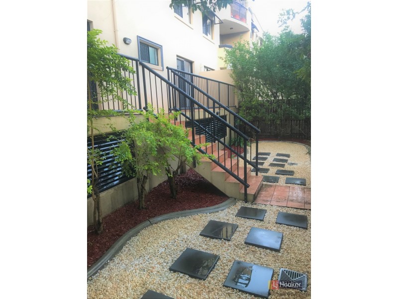 4/112 Thorn Street, Kangaroo Point QLD 4169