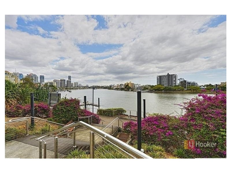 4/112 Thorn Street, Kangaroo Point QLD 4169