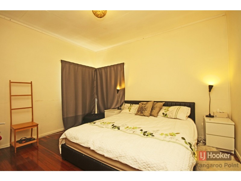 36 Lancelot Street, Tennyson QLD 4105