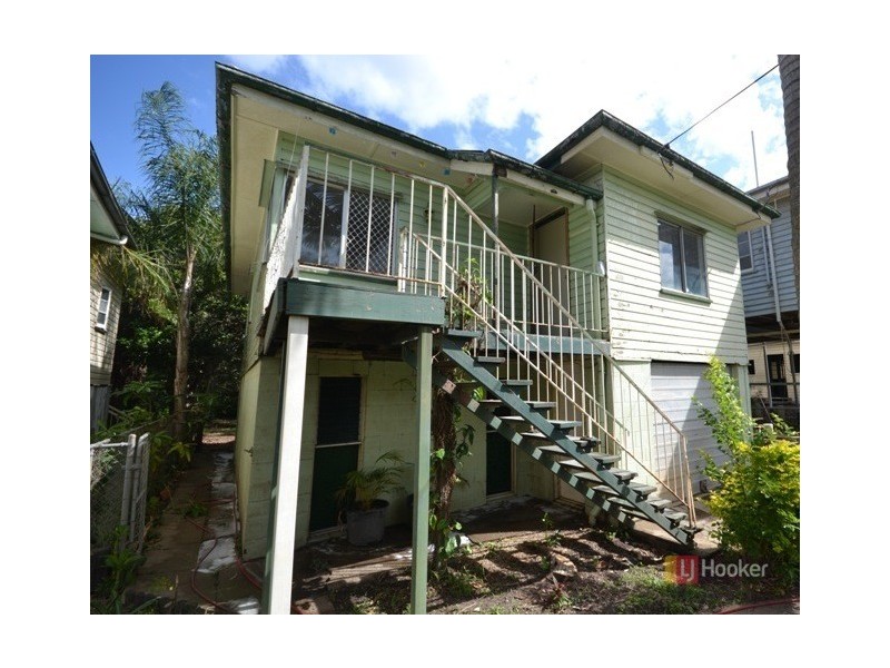 36 Lancelot Street, Tennyson QLD 4105