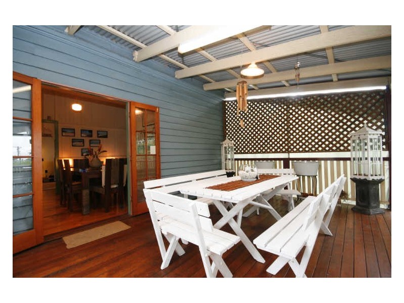 7 Edgar Street, East Brisbane QLD 4169