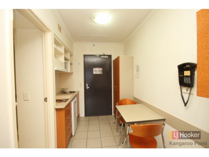 714/188 Shafston Avenue, Kangaroo Point QLD 4169