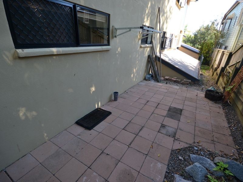 1/64 Longlands Street, East Brisbane QLD 4169