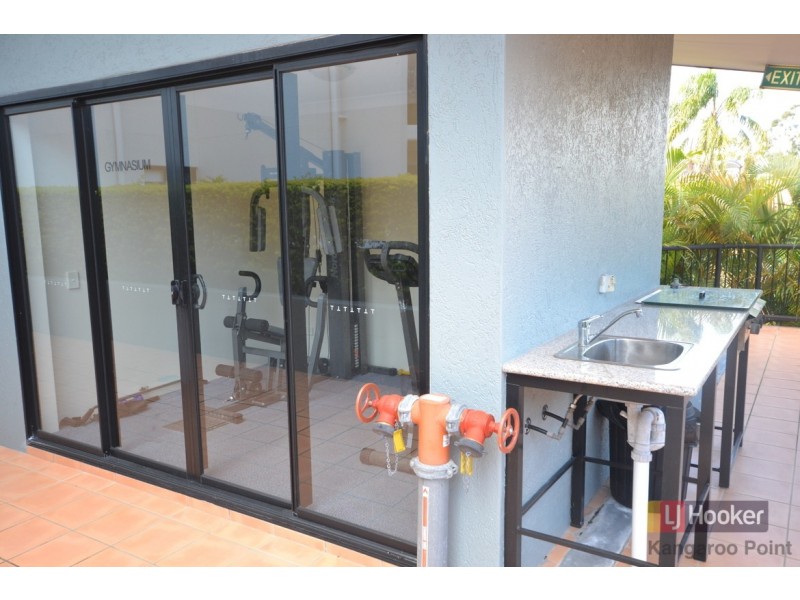 15/16 Norman Crescent, Norman Park QLD 4170