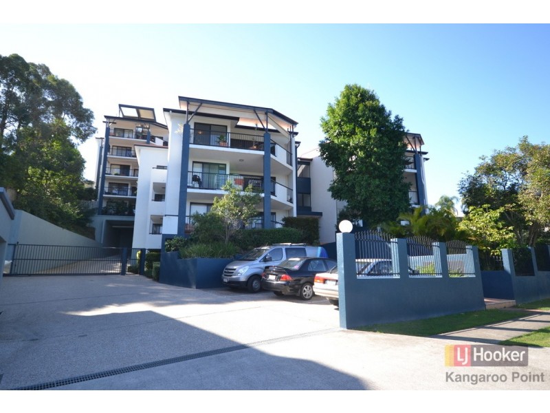 15/16 Norman Crescent, Norman Park QLD 4170