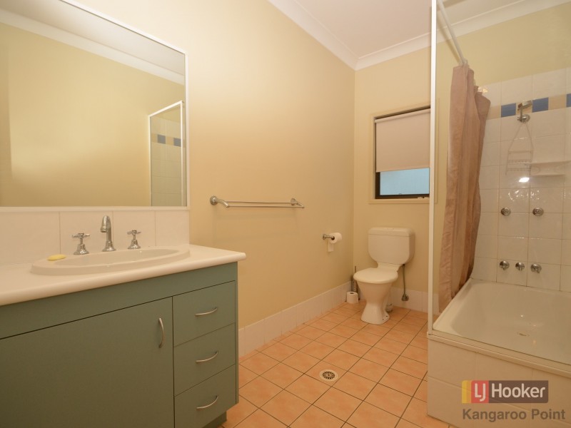 71 Burlington Street, East Brisbane QLD 4169