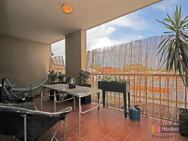 2/29 Bell Street, Kangaroo Point QLD 4169