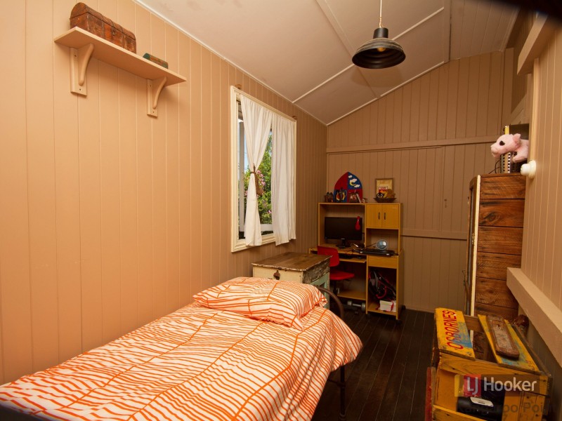 187 Cornwall Street, Greenslopes QLD 4120