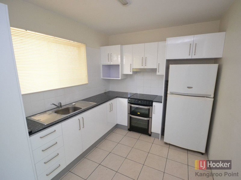 2/143 Baines Street, Kangaroo Point QLD 4169
