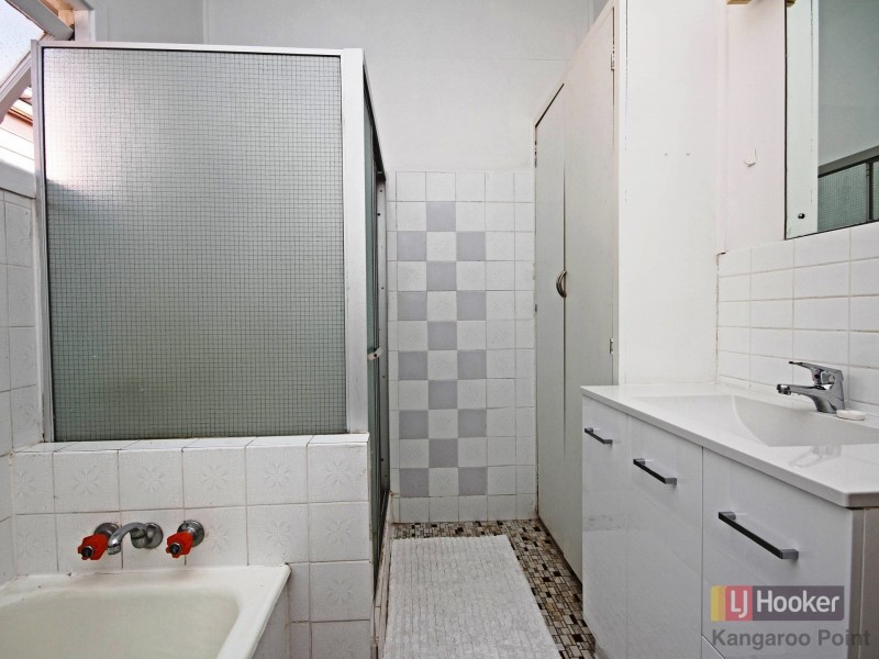 19 Latrobe Street, East Brisbane QLD 4169