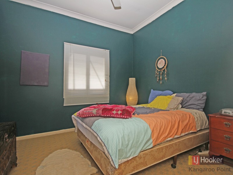 19 Latrobe Street, East Brisbane QLD 4169