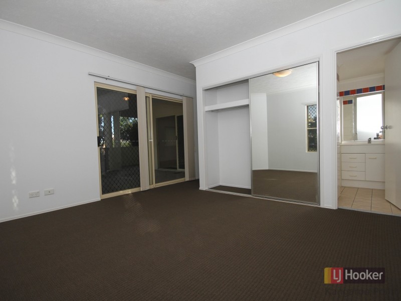 4/15 Rawlins Street, Kangaroo Point QLD 4169