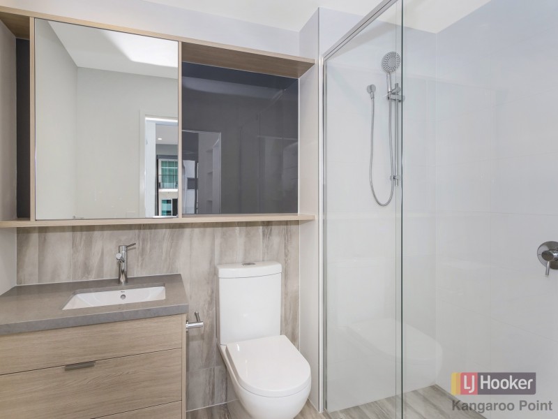 415/36 Anglesey Street, Kangaroo Point QLD 4169