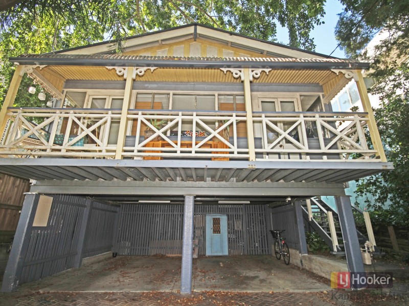 11 Eskgrove Street, East Brisbane QLD 4169