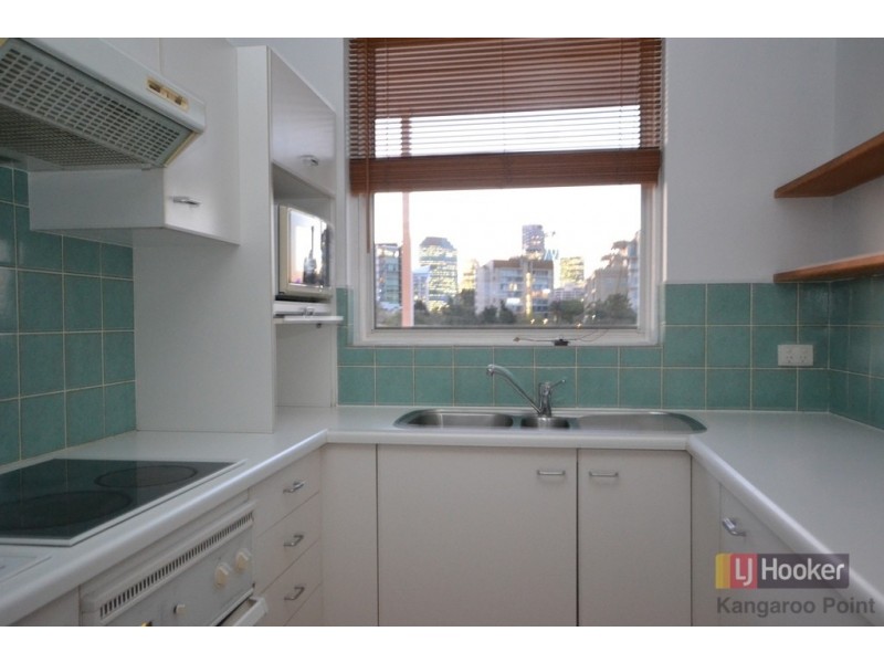 74/64 Thorn Street, Kangaroo Point QLD 4169