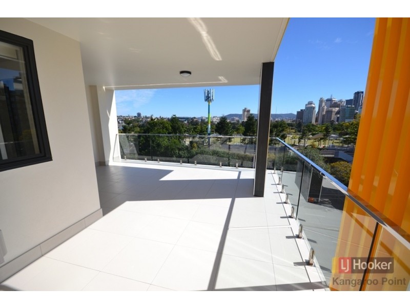 13/450 Main Street, Kangaroo Point QLD 4169