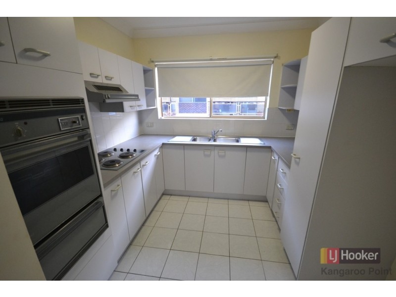 2/27 Haig Street, Coorparoo QLD 4151