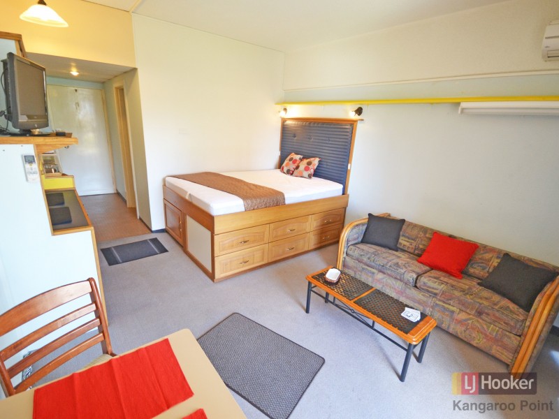 204/355 Main Street, Kangaroo Point QLD 4169