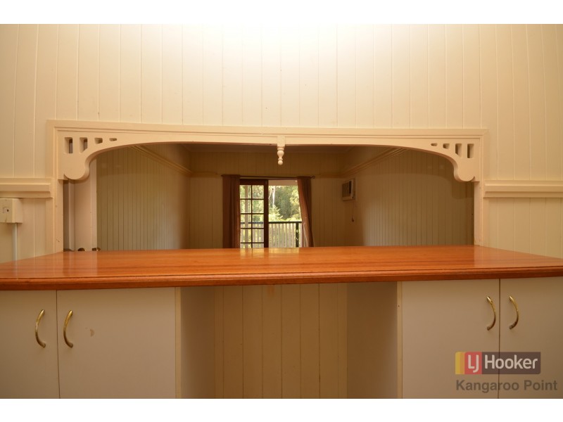 37 Gaffney Street, Carina QLD 4152