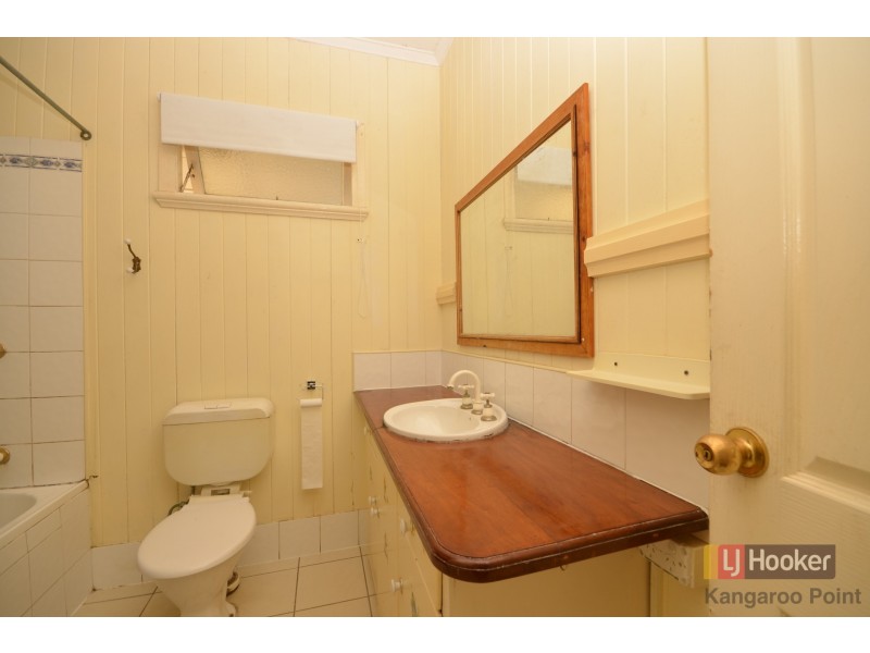 37 Gaffney Street, Carina QLD 4152