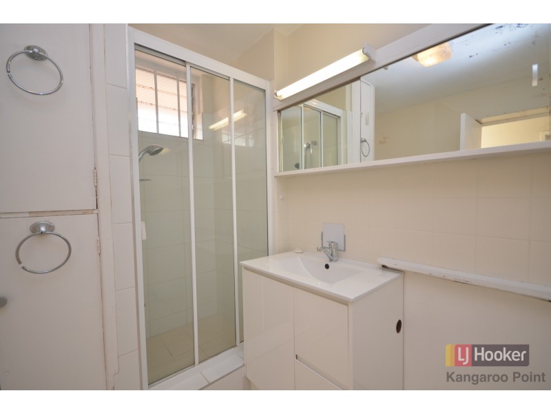 44/64 Thorn Street, Kangaroo Point QLD 4169