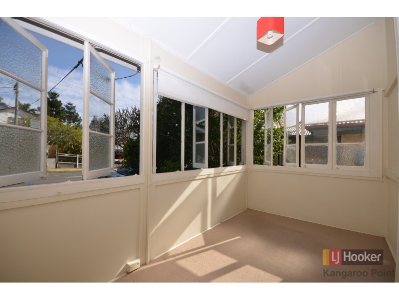 42 Heath Street, East Brisbane QLD 4169