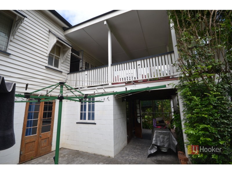 42 Heath Street, East Brisbane QLD 4169