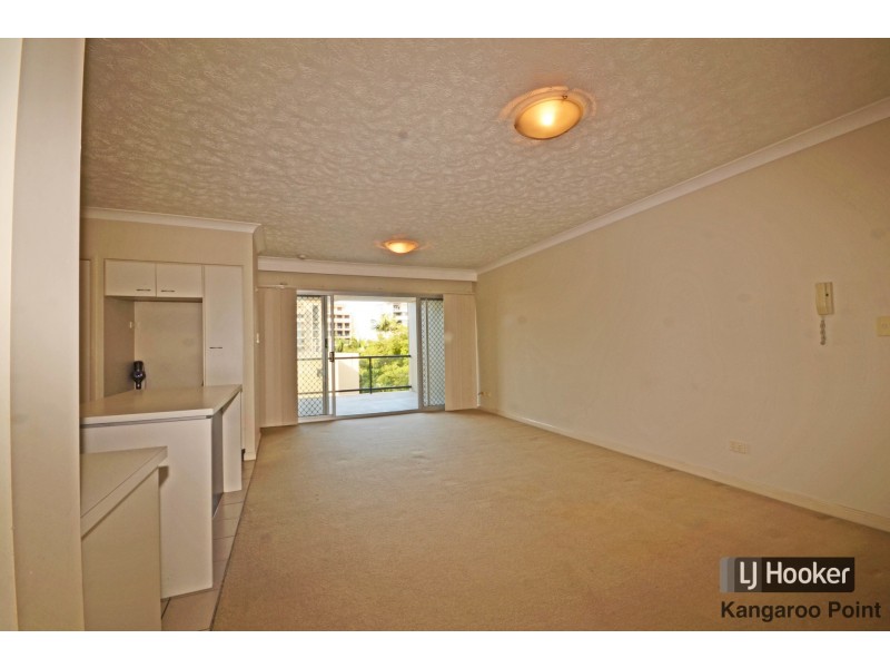 11/19 Thorn Street, Kangaroo Point QLD 4169