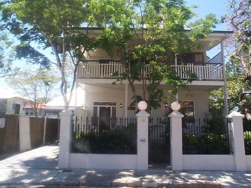 42 Rosina Street, Kangaroo Point QLD 4169