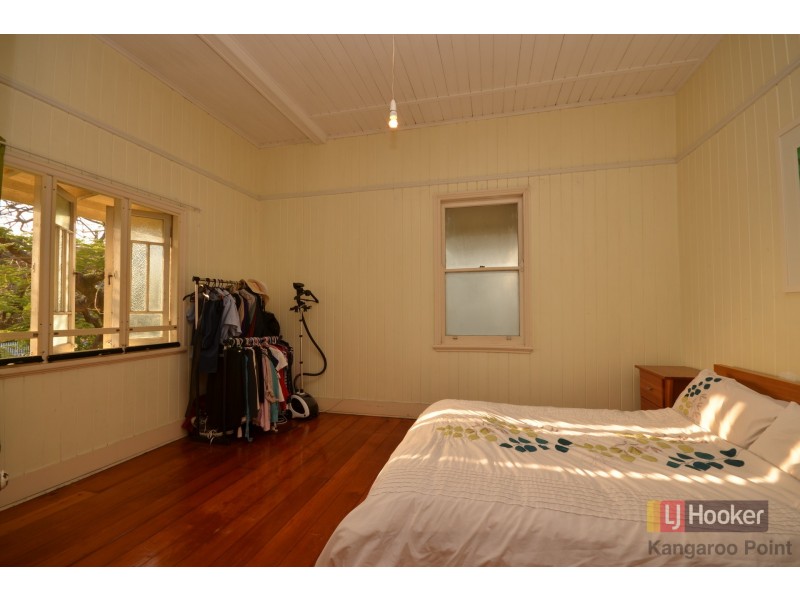 12 Norman Street, East Brisbane QLD 4169