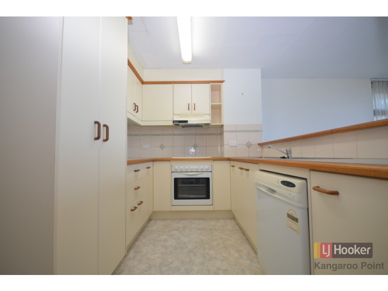 11/72 Sandford Street, St Lucia QLD 4067