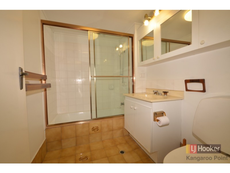 11/72 Sandford Street, St Lucia QLD 4067