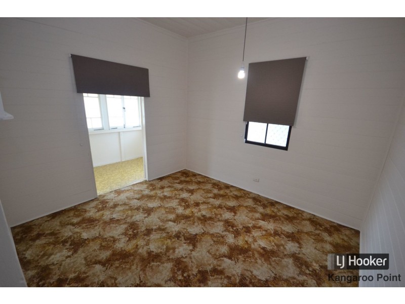 17 Rosina Street, Kangaroo Point QLD 4169