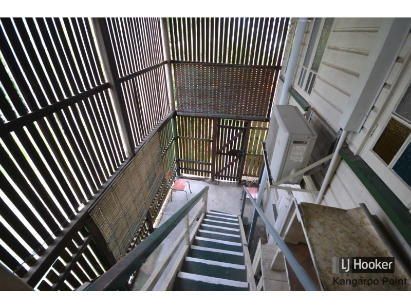 17 Rosina Street, Kangaroo Point QLD 4169