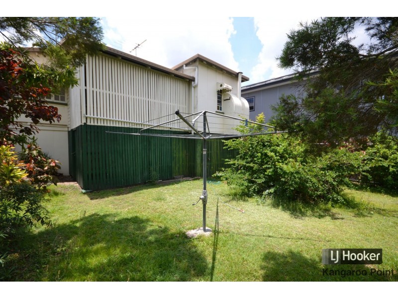 17 Rosina Street, Kangaroo Point QLD 4169