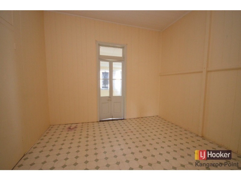 34 Carl Street, Woolloongabba QLD 4102