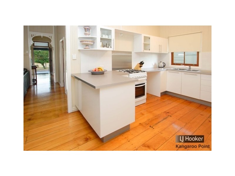 10 Geelong Street, East Brisbane QLD 4169