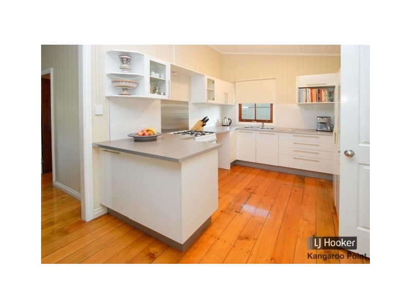 10 Geelong Street, East Brisbane QLD 4169