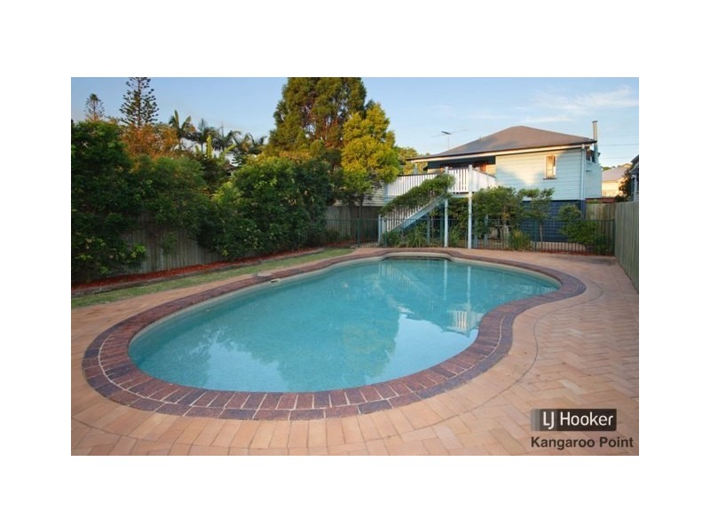 10 Geelong Street, East Brisbane QLD 4169